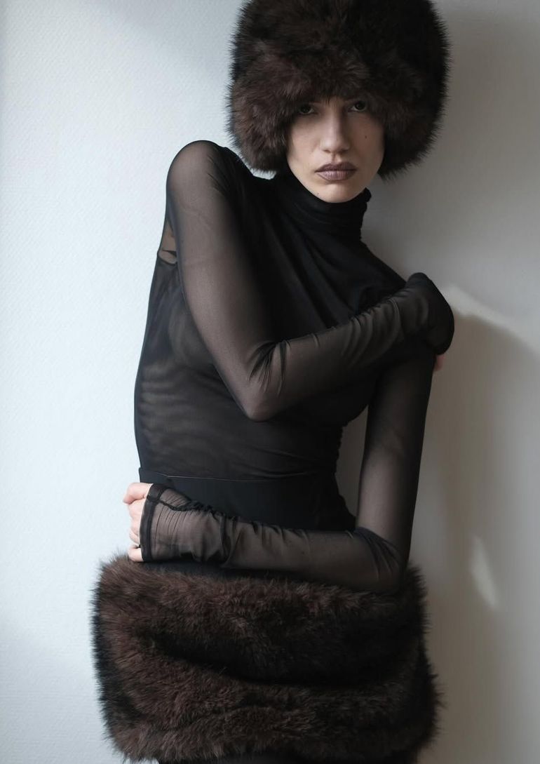Alize Cekic book photo