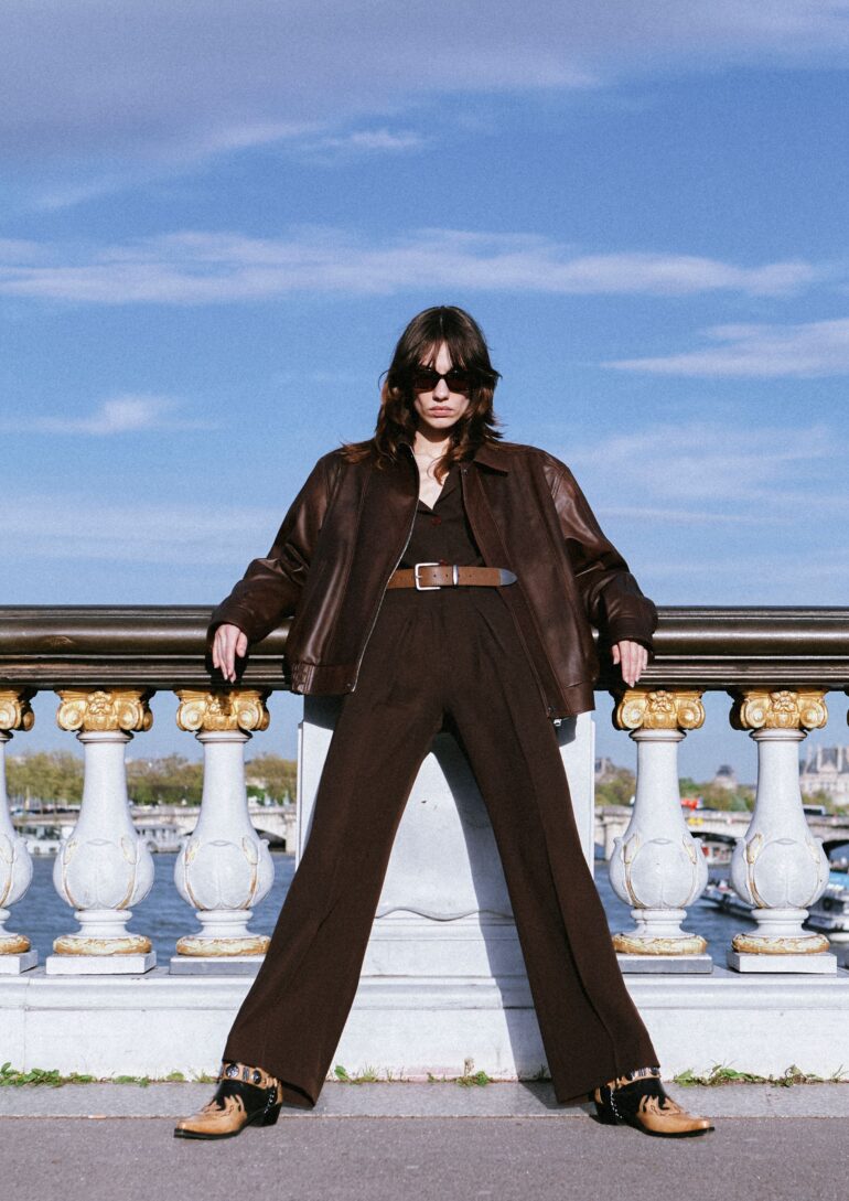 Alize Cekic book photo