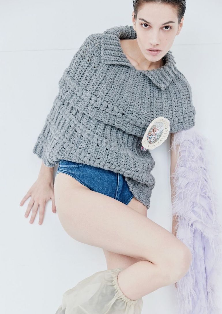 Alize Cekic book photo