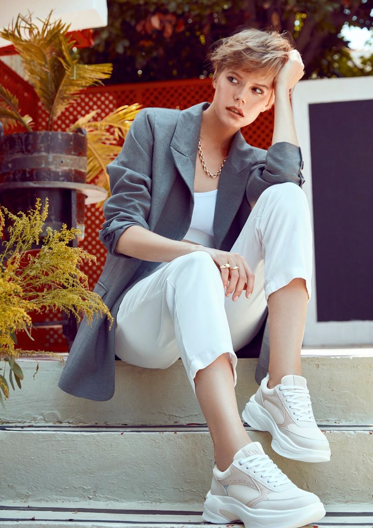 Liza Manchenko book photo