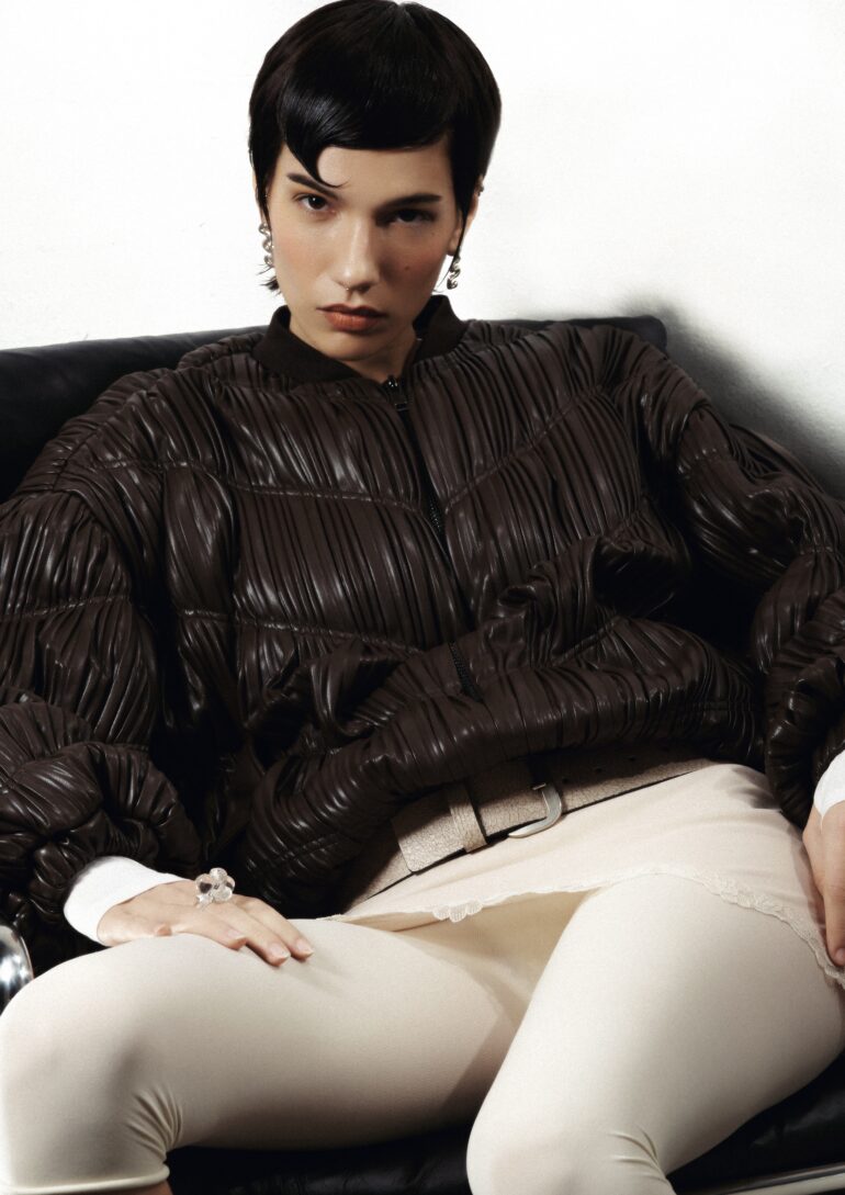 Alize Cekic book photo