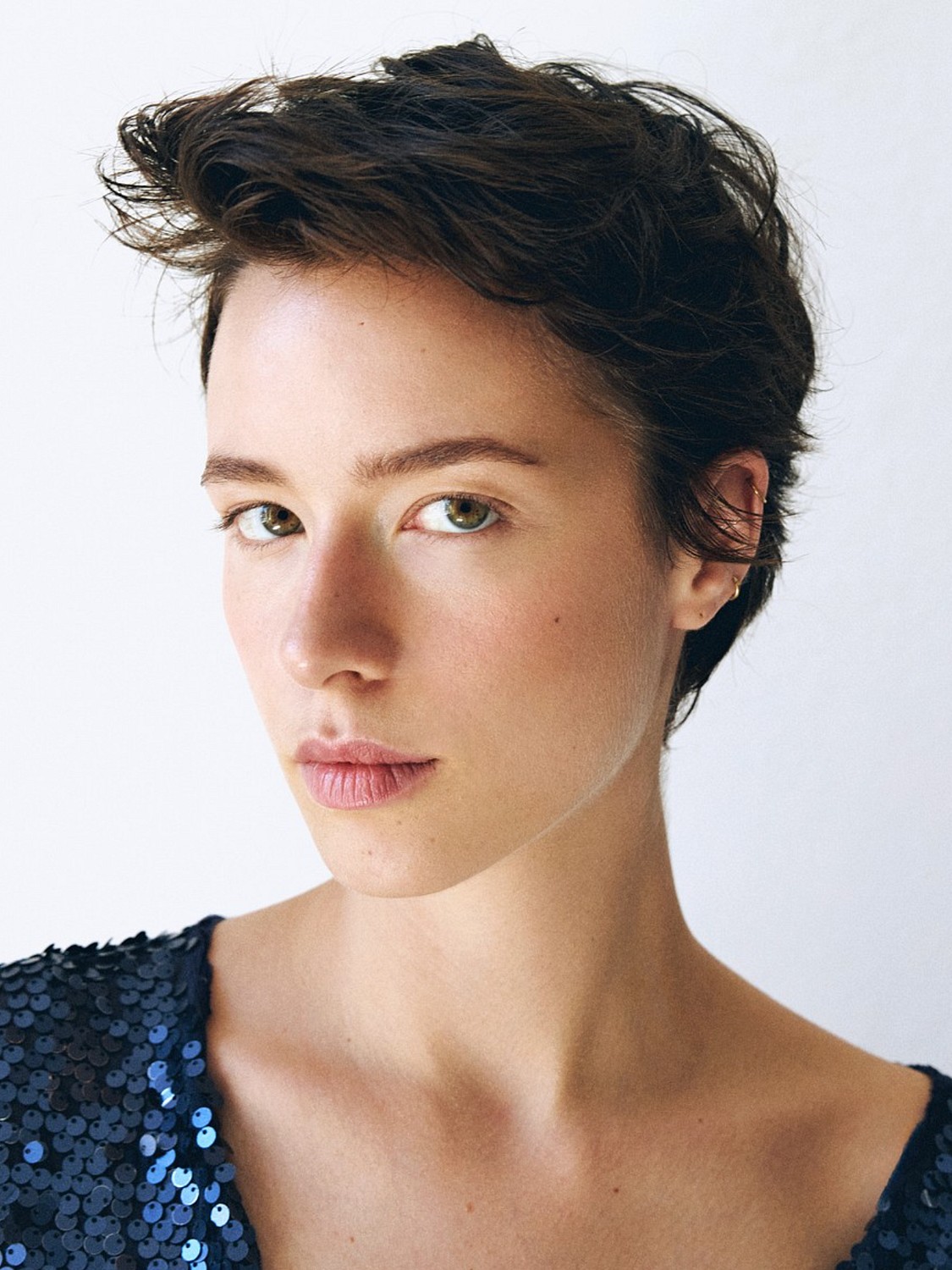 Tess Van De Bleek profile