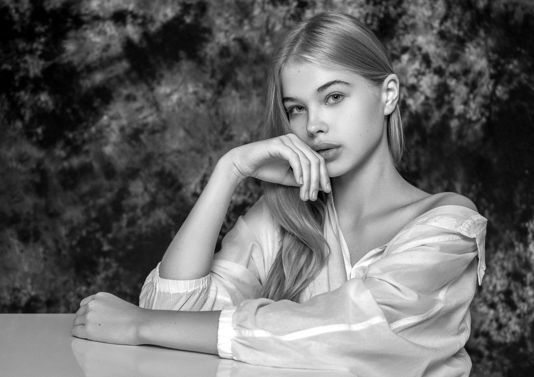 Anna Zolotukhina book photo