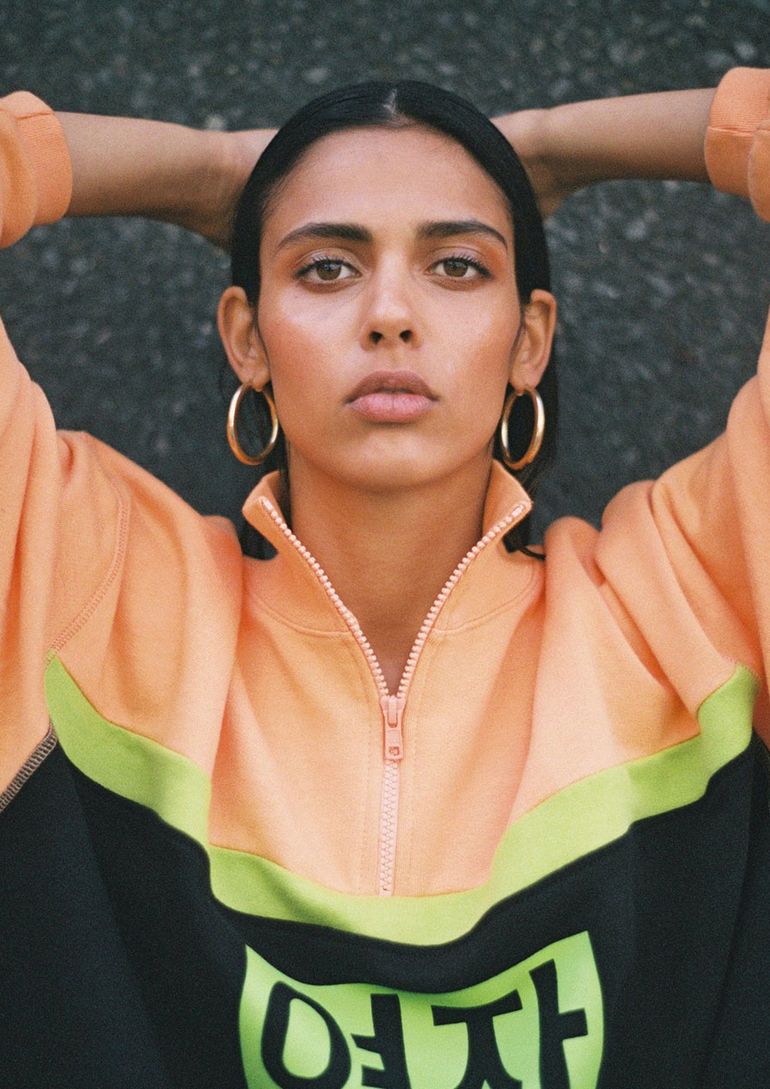 Devika Den Boer book photo