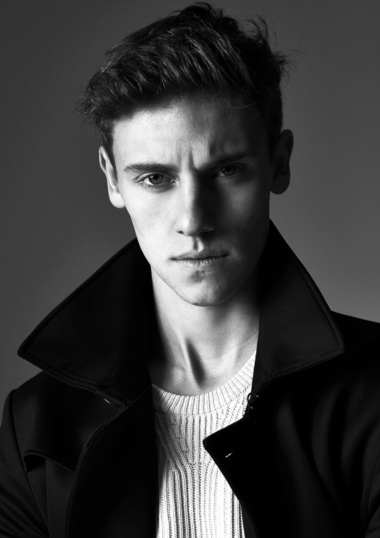 Anton Ahrens book photo