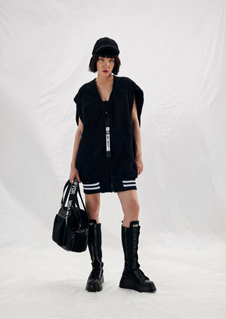 Vlada Lachimova book photo