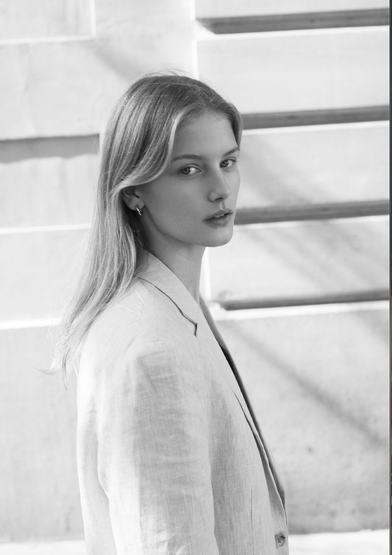 Nathalie Aurel Blenderman book photo