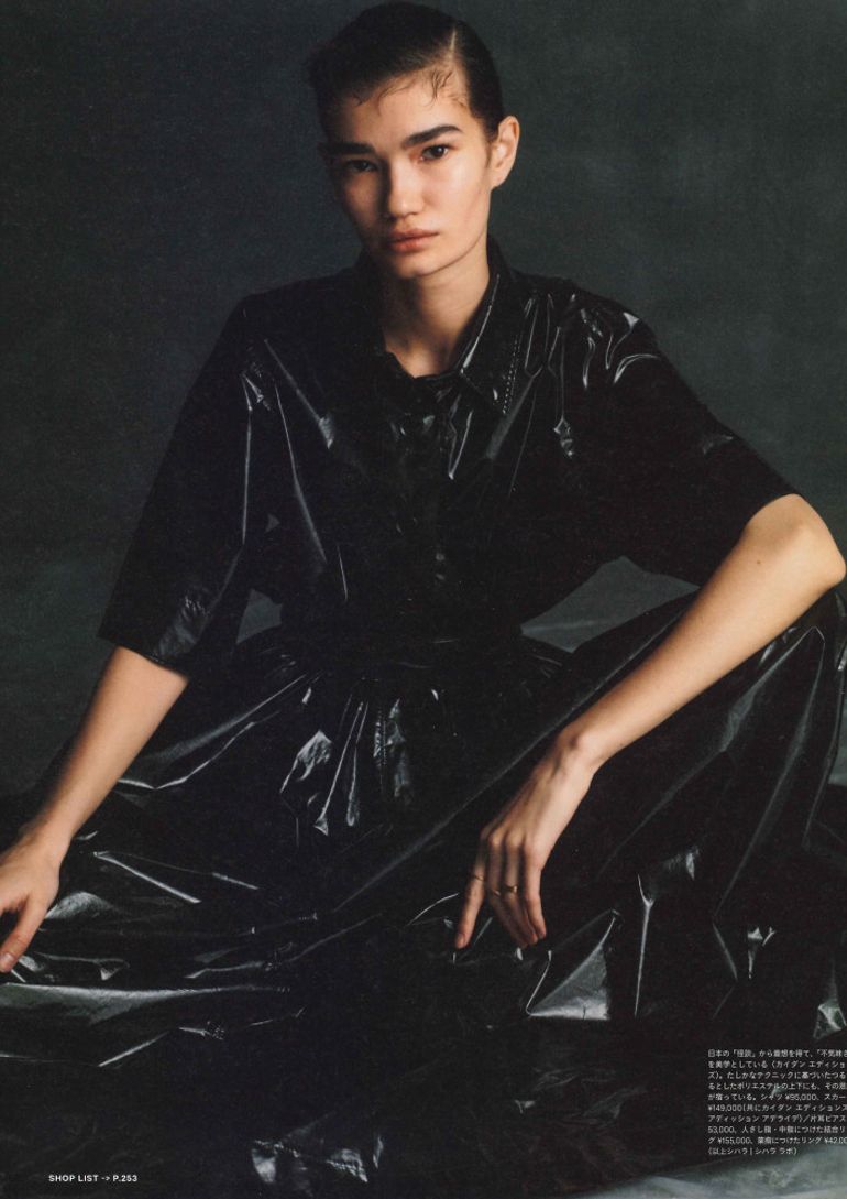 Sveta Black book photo