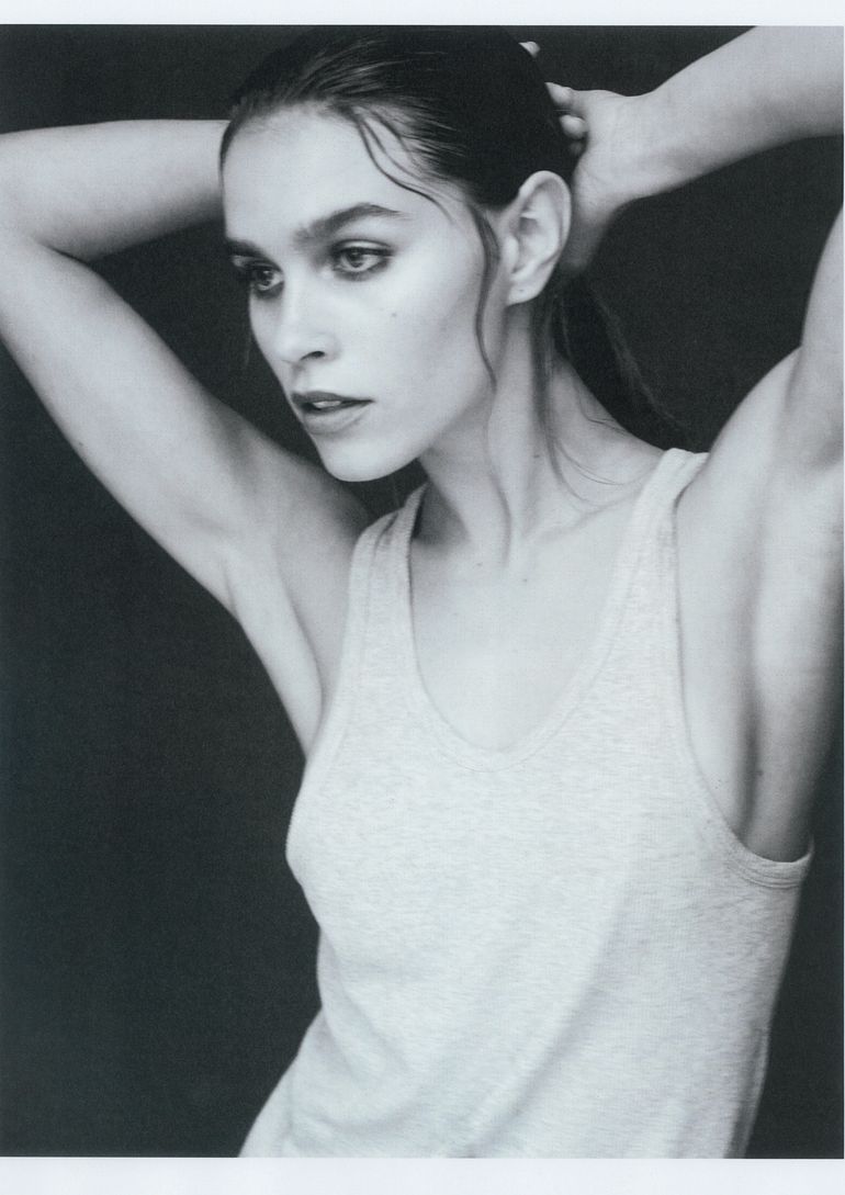 Olivia Aarneo book photo