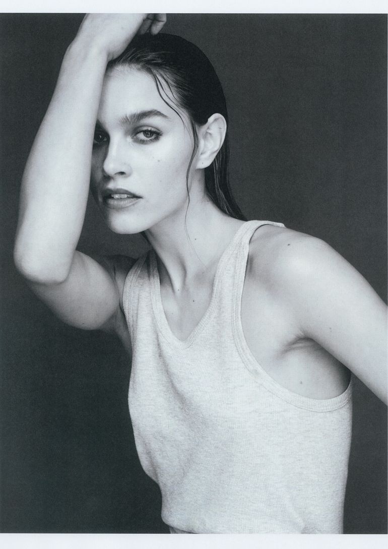 Olivia Aarneo book photo