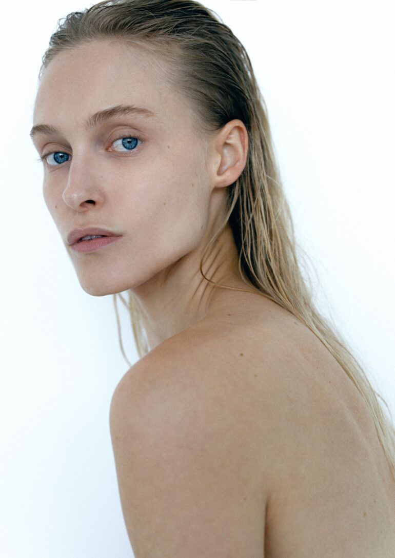 Eliza Kukawska book photo