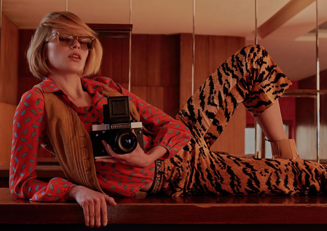 Elya book photo