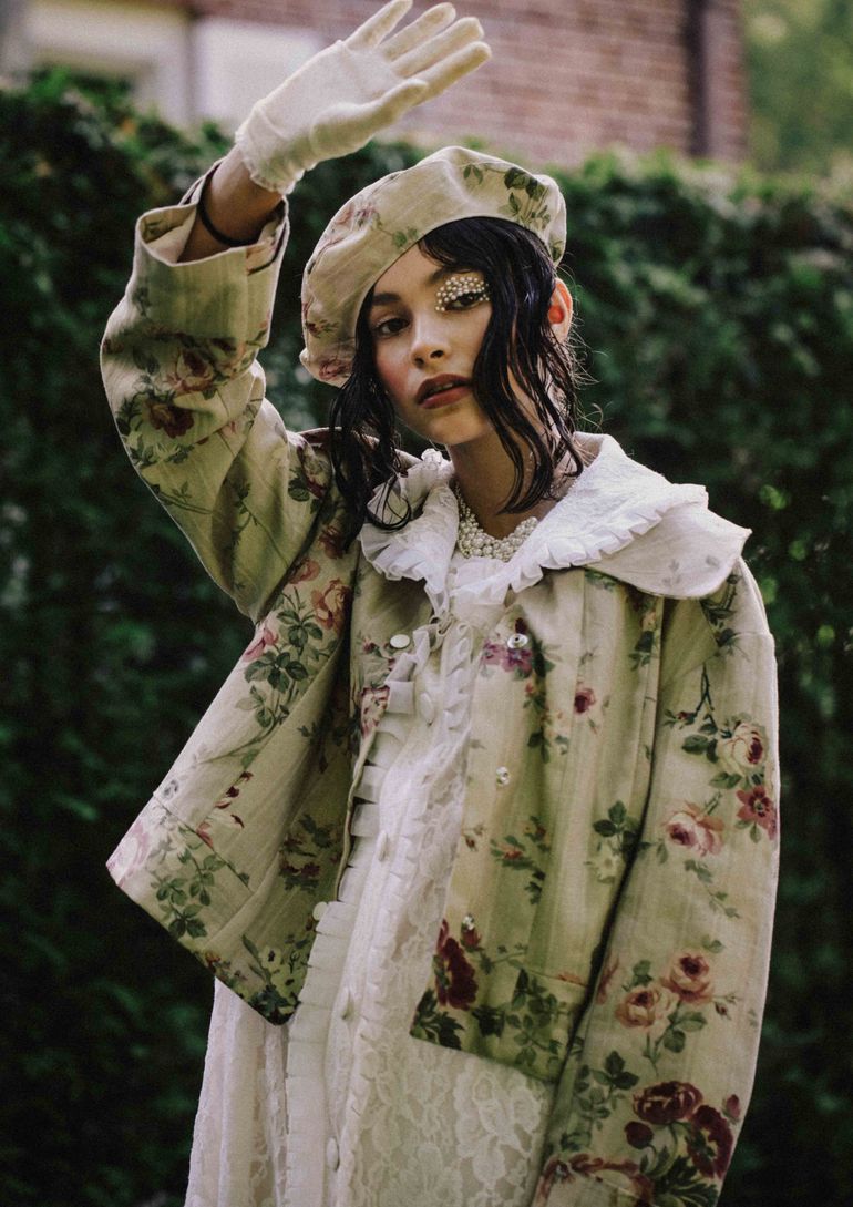 Axa book photo