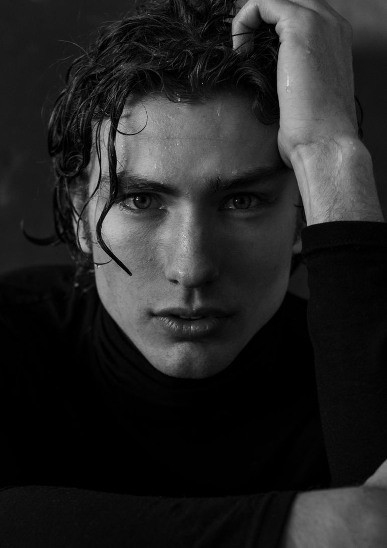 Ilya Romanov book photo