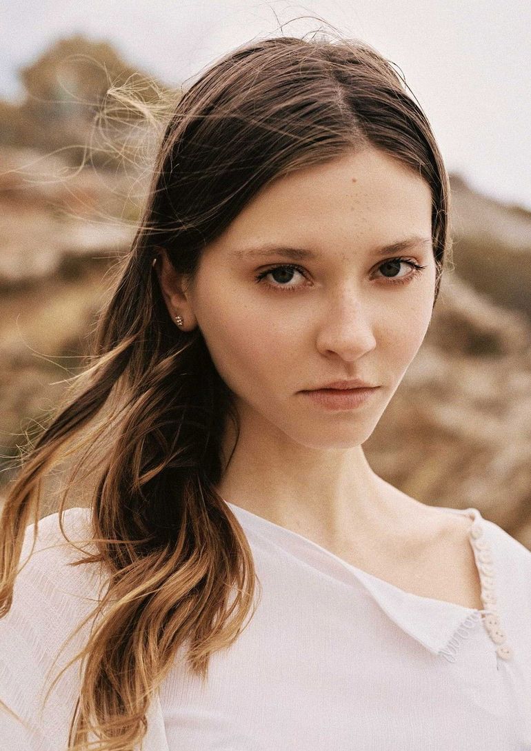 Alena Yarysh book photo