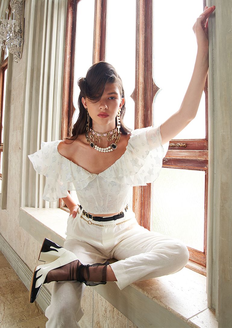 Arina Guschina book photo