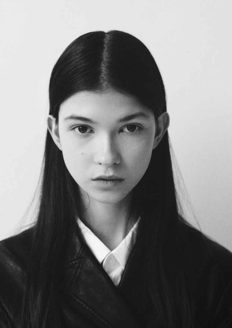 Arina Guschina book photo