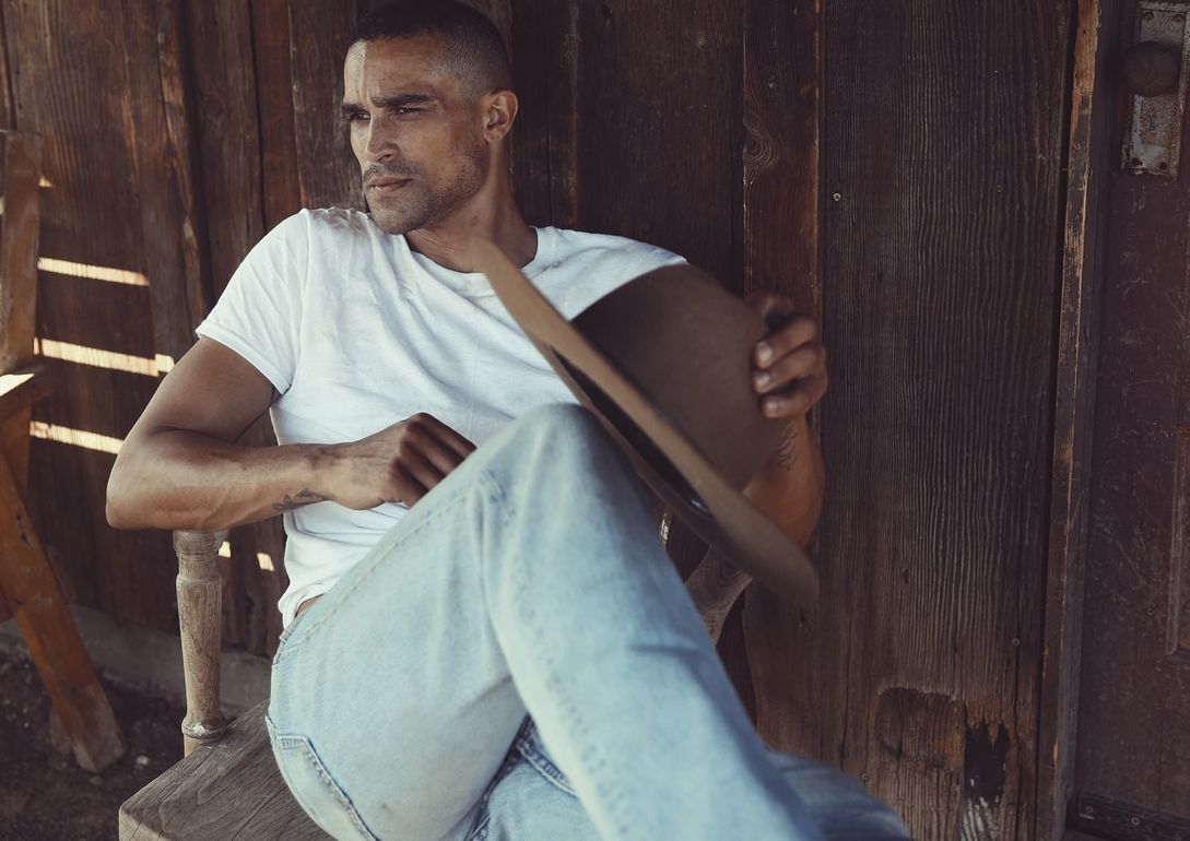 Victor Ross book photo