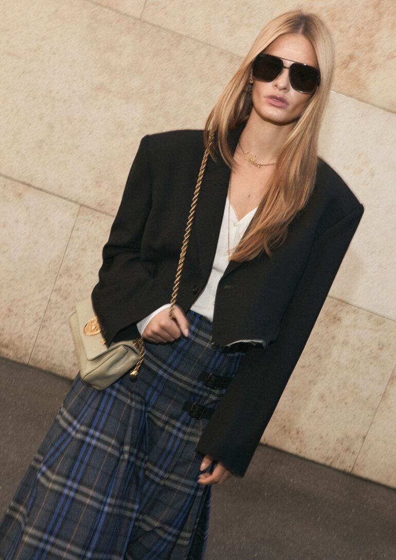 Elizaveta Miniaeva book photo