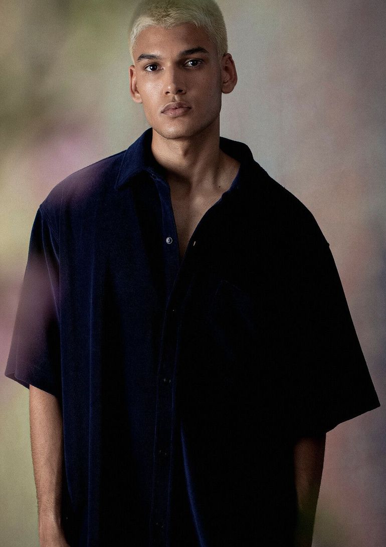 Emil Kattiya Aree book photo