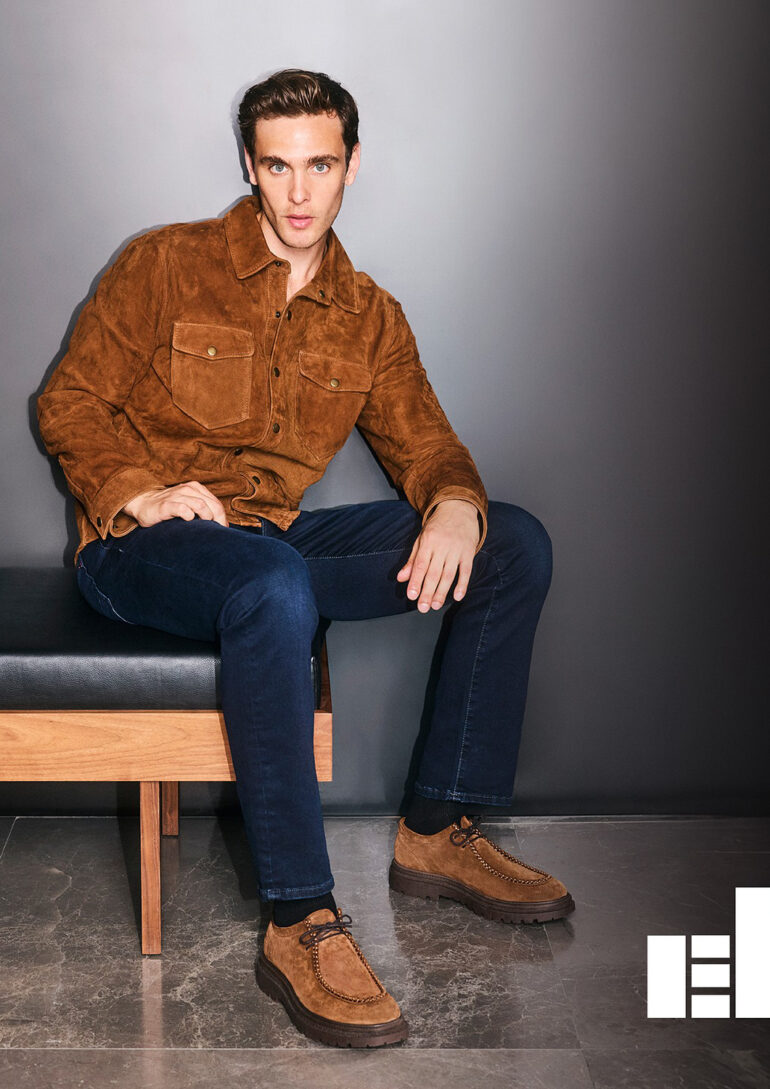 Antonio Lomar book photo