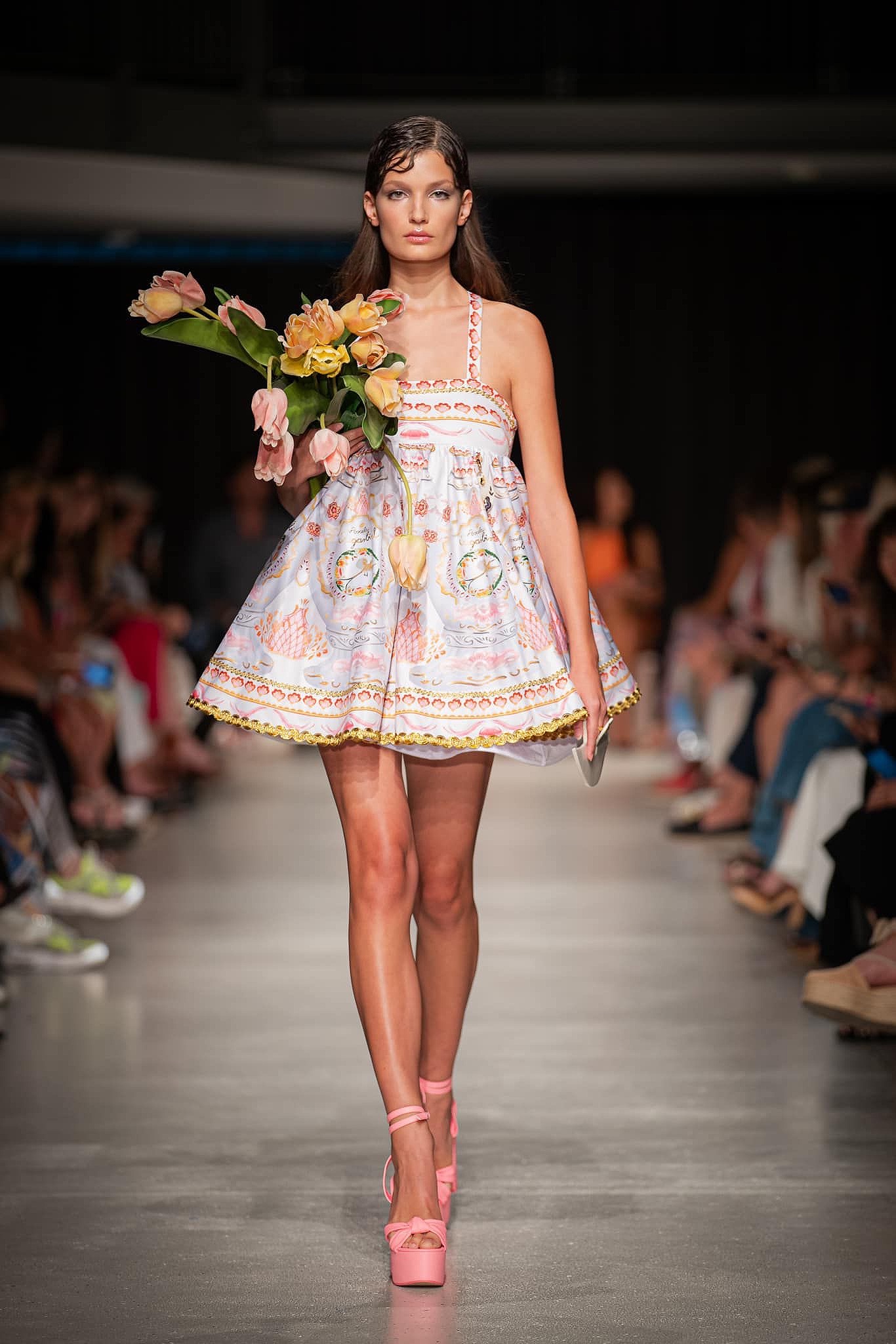 Anna Sara showcase photo