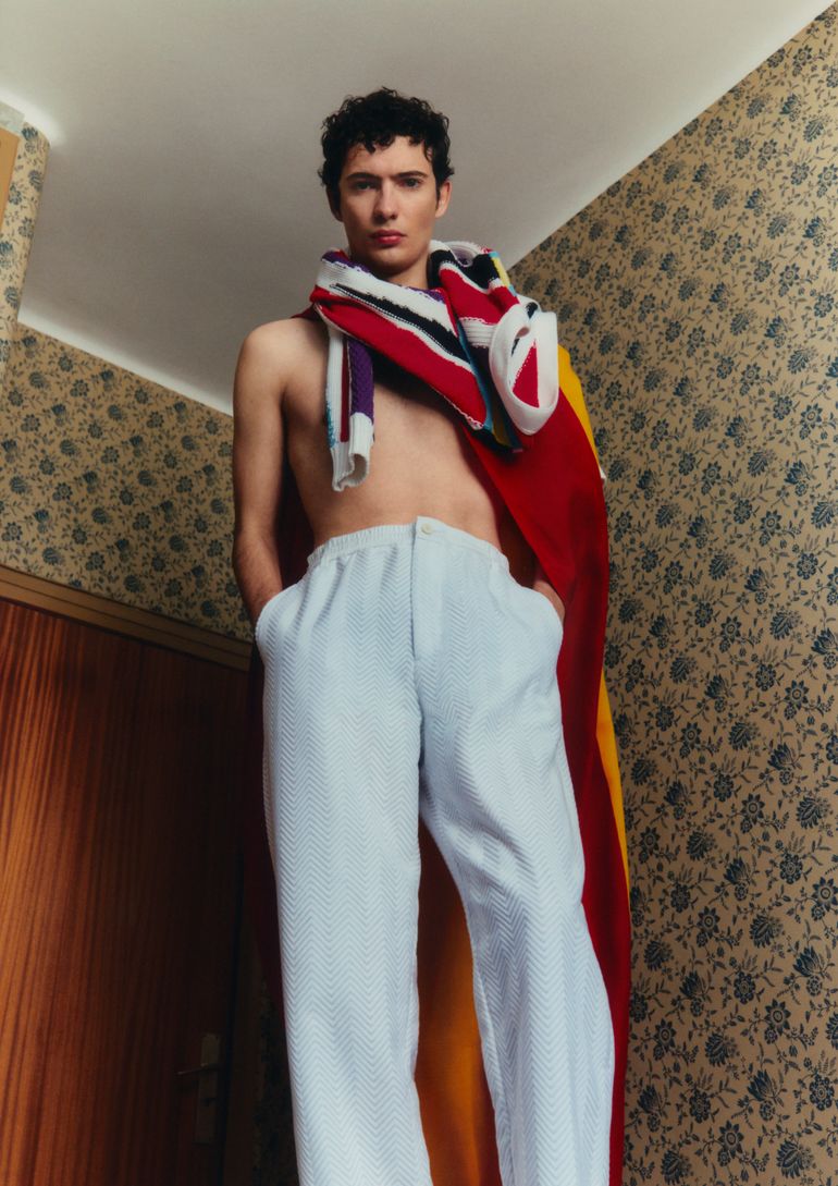 Piero Mendez book photo