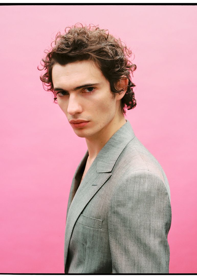 Piero Mendez book photo