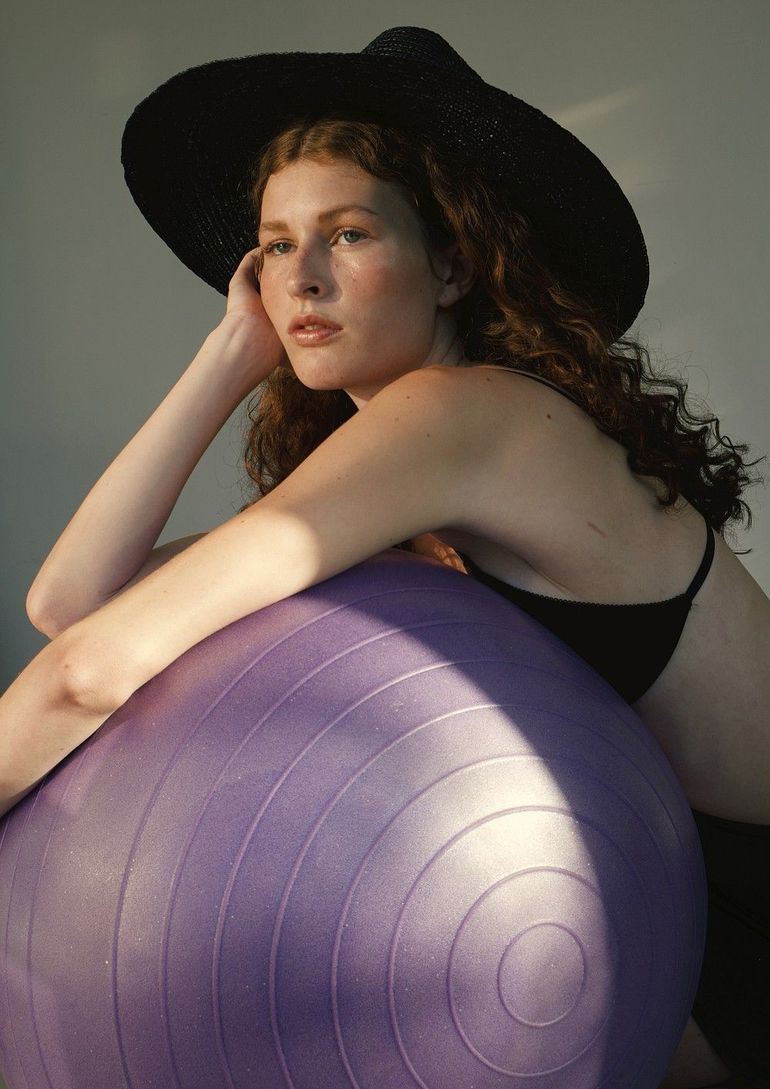 Alyssa Thomson book photo