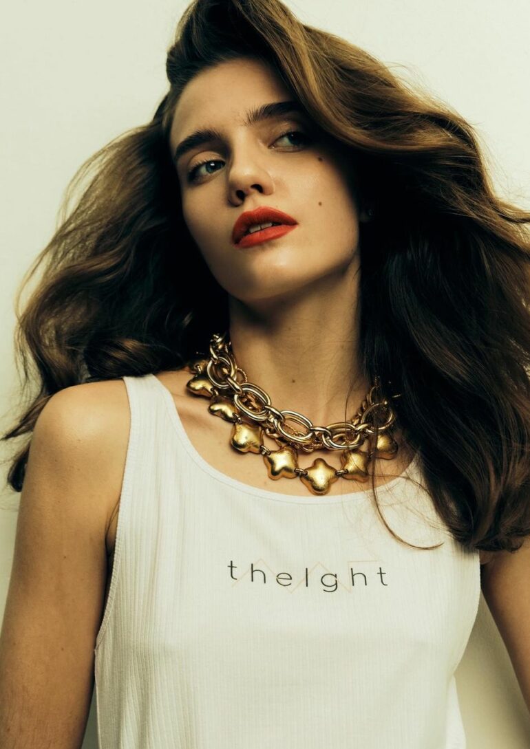 Maiia Vekhaeva book photo