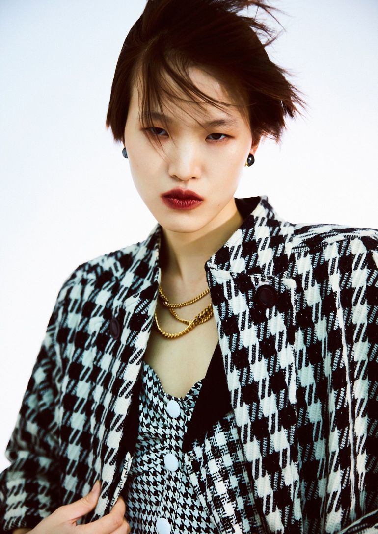 Liu Liu book photo