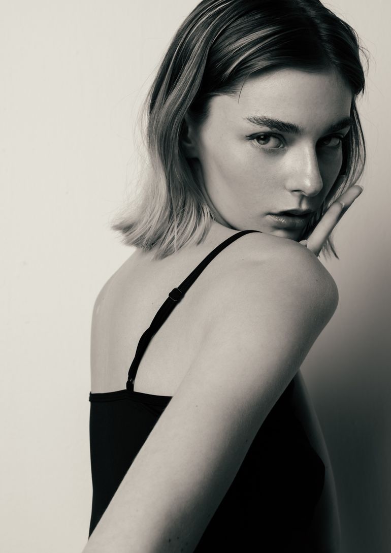 Olivia Kozak book photo