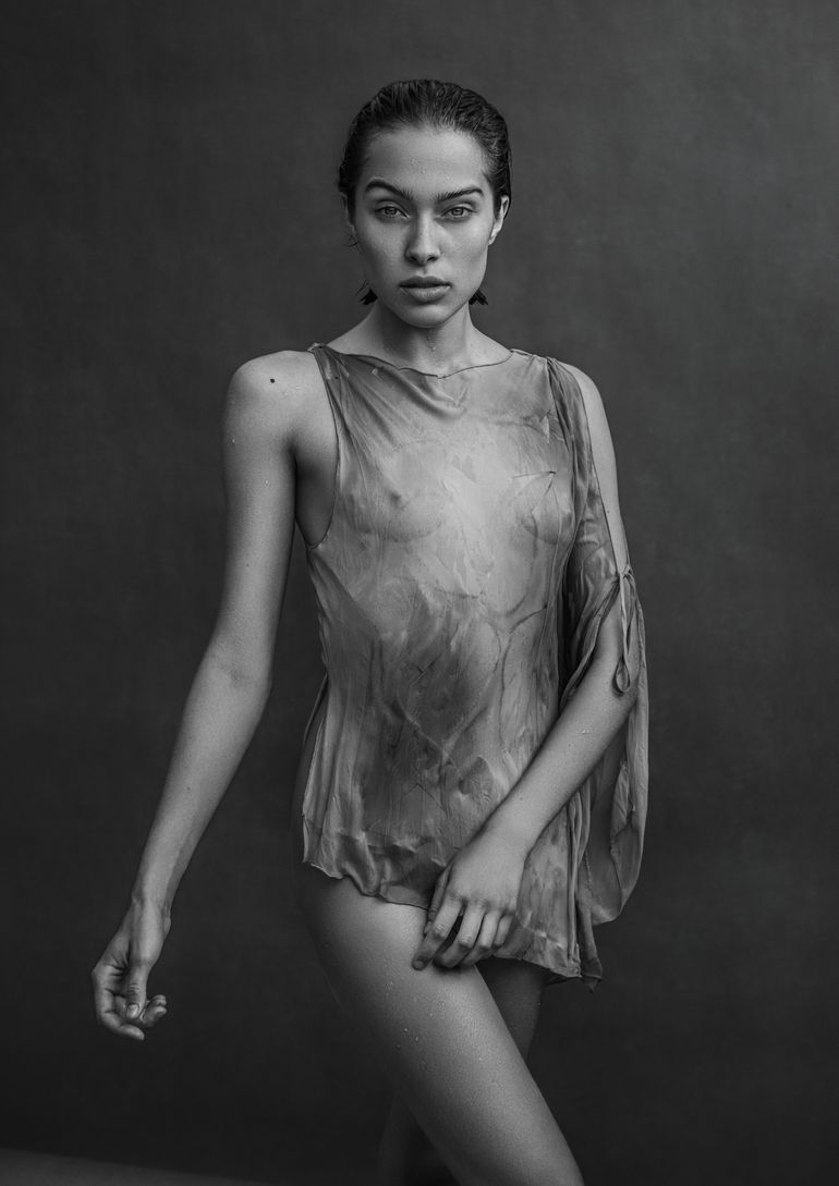 Alexa Arana book photo
