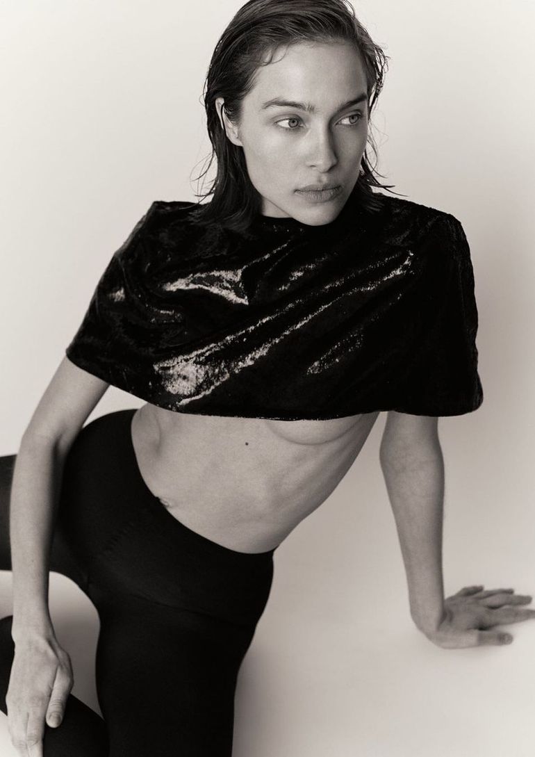 Alexa Arana book photo