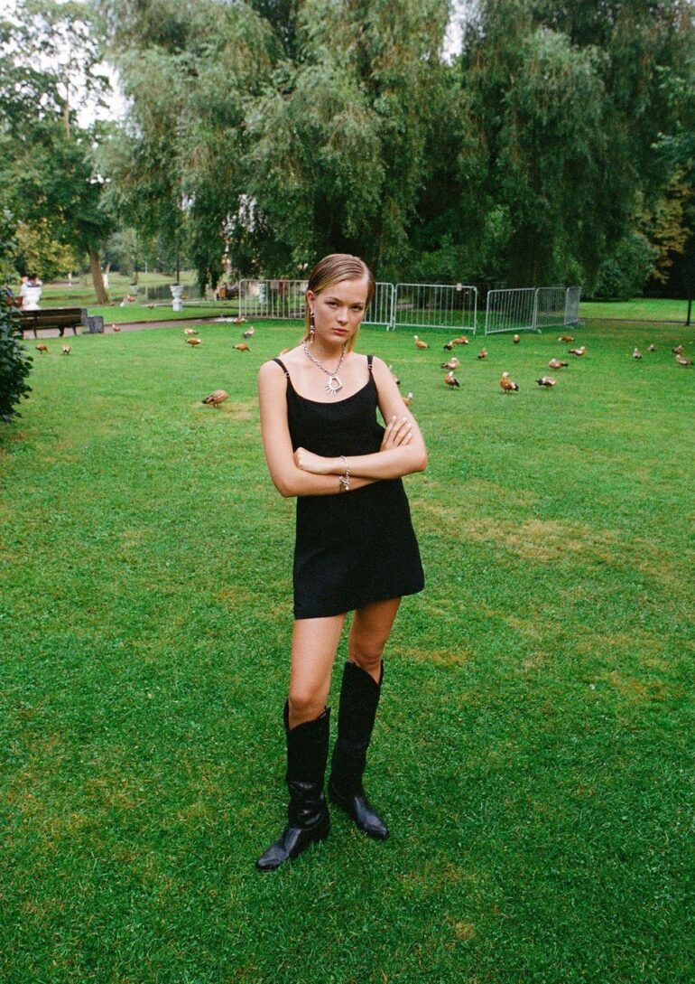 Alina Zyrianova book photo