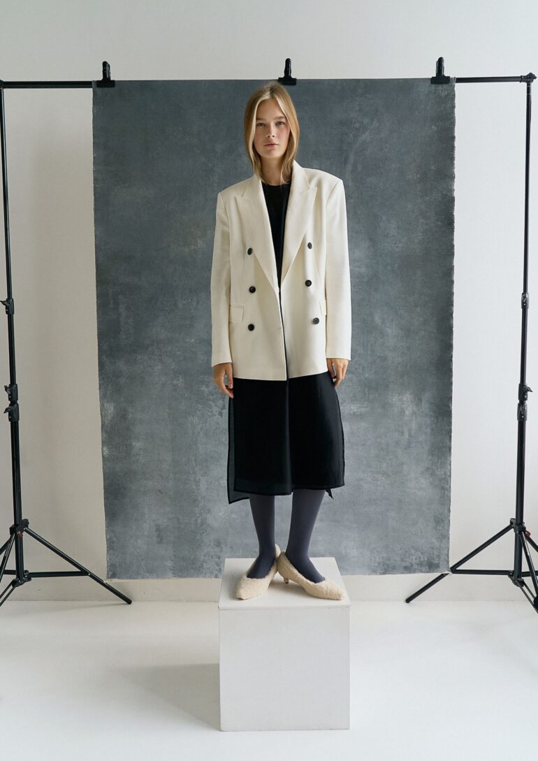 Alina Zyrianova book photo