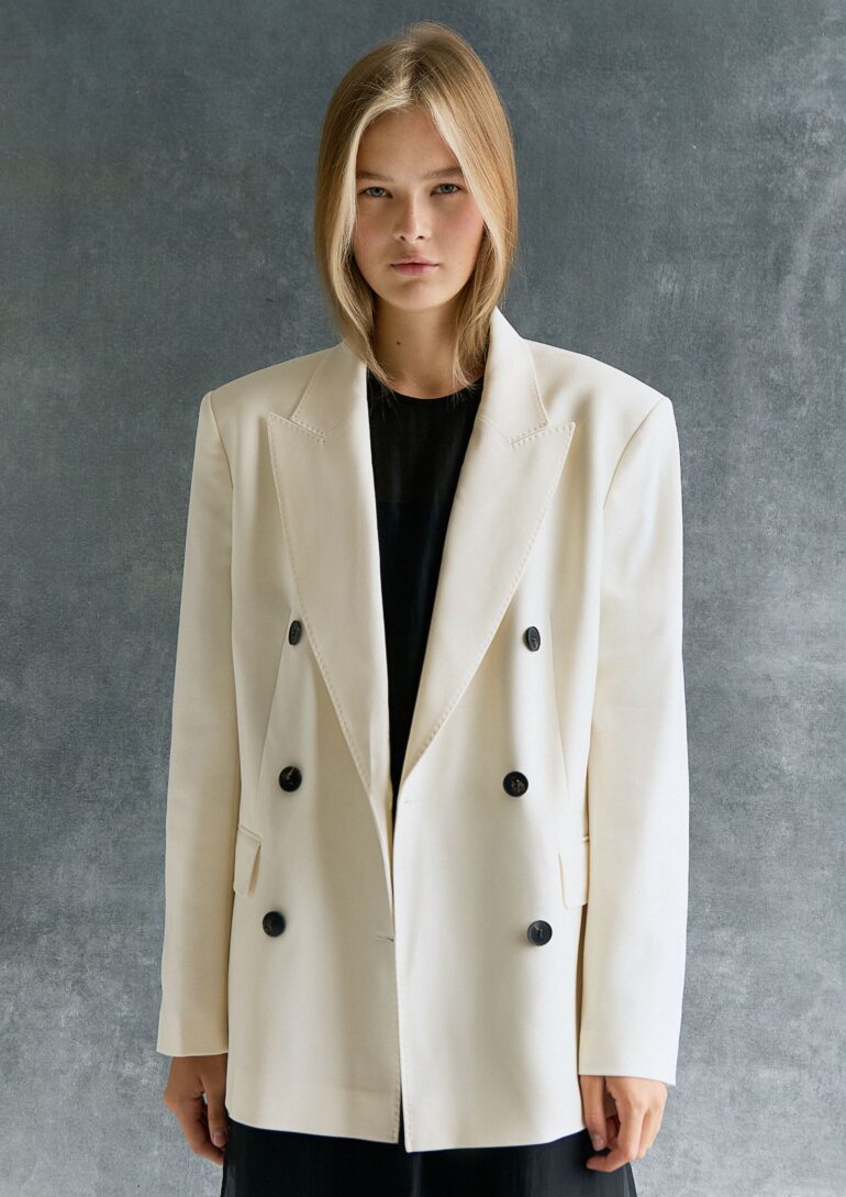 Alina Zyrianova book photo