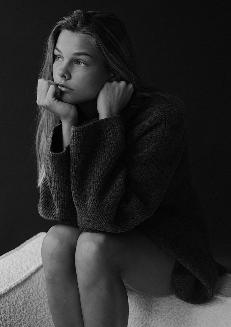 Jasmin Waltz book photo