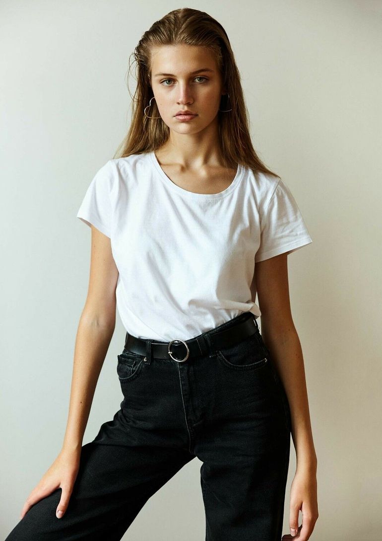 Yana Ryabega book photo