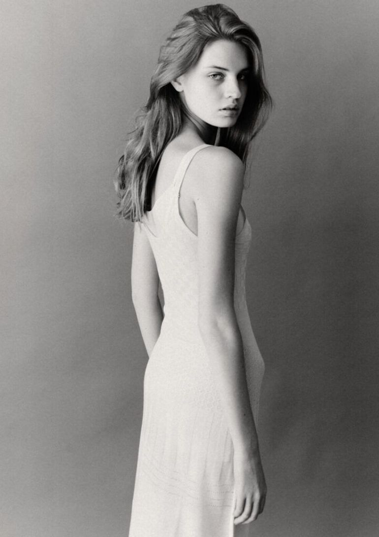 Yana Ryabega book photo