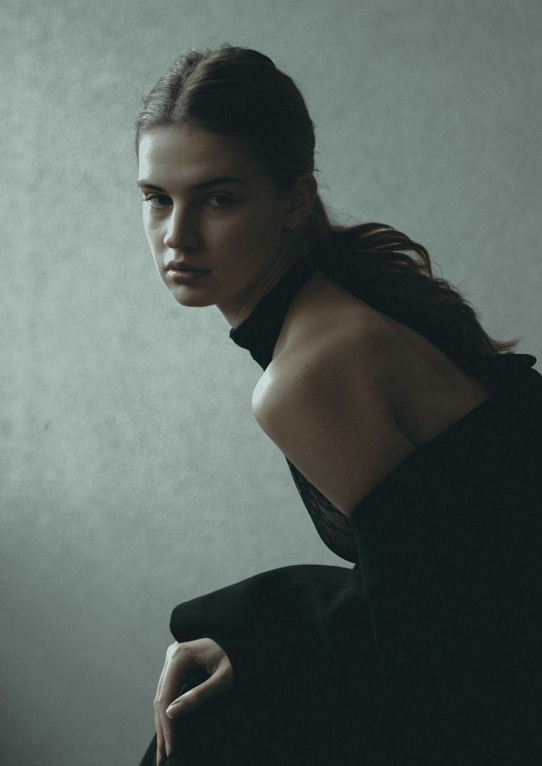 Yana Ryabega book photo