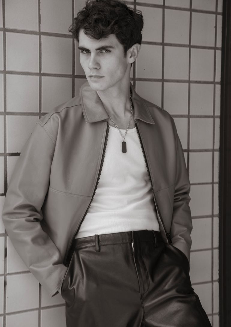 Diego Alvarez book photo