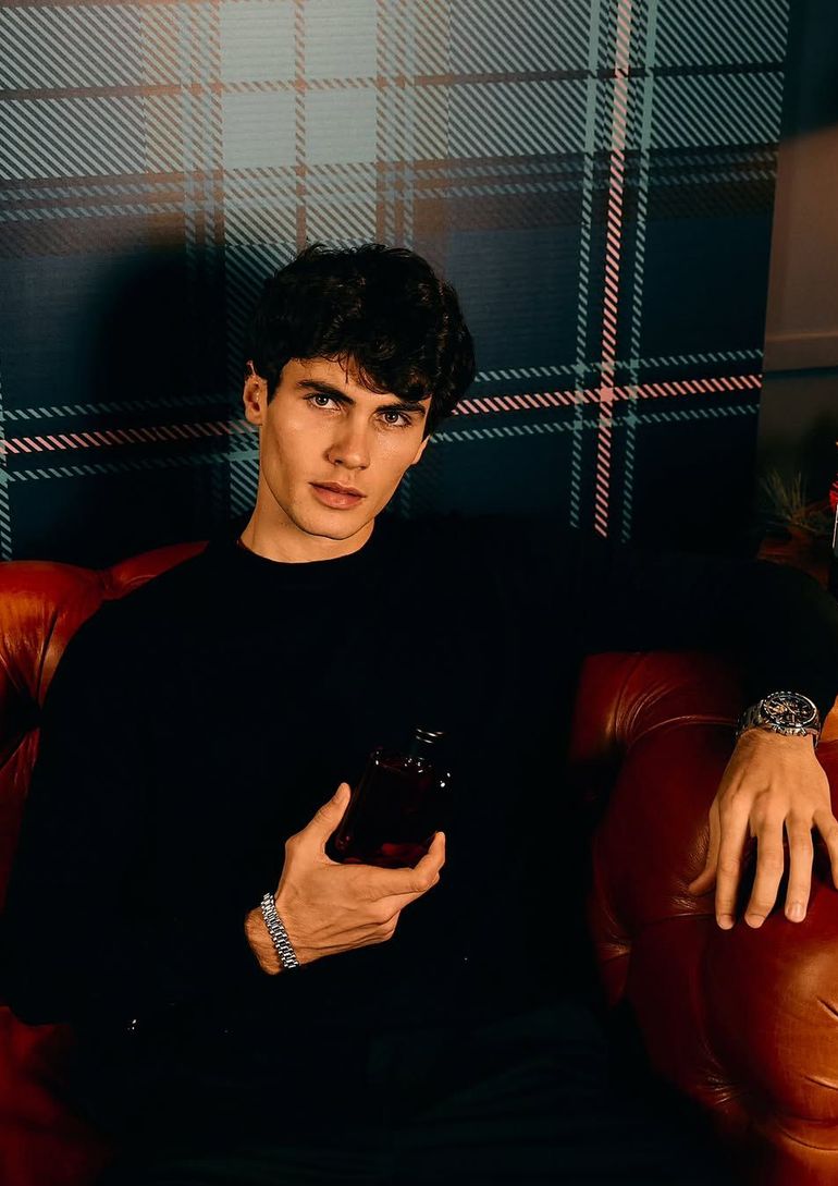 Diego Alvarez book photo