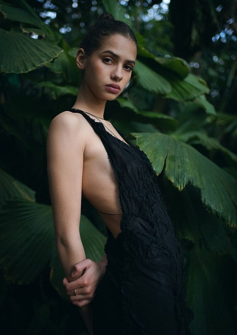 Enya Bamberger book photo