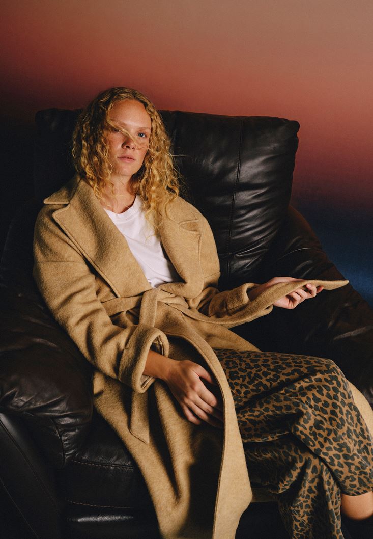 Candice Brink for Oxxo news photo