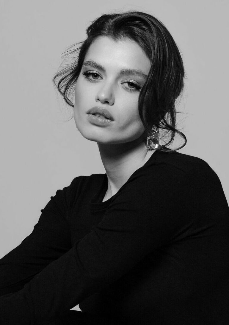 Jenia Konstantinova book photo