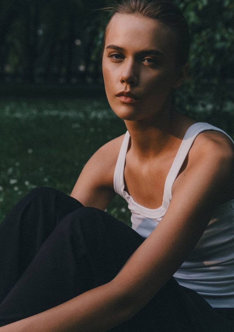 Elly book photo