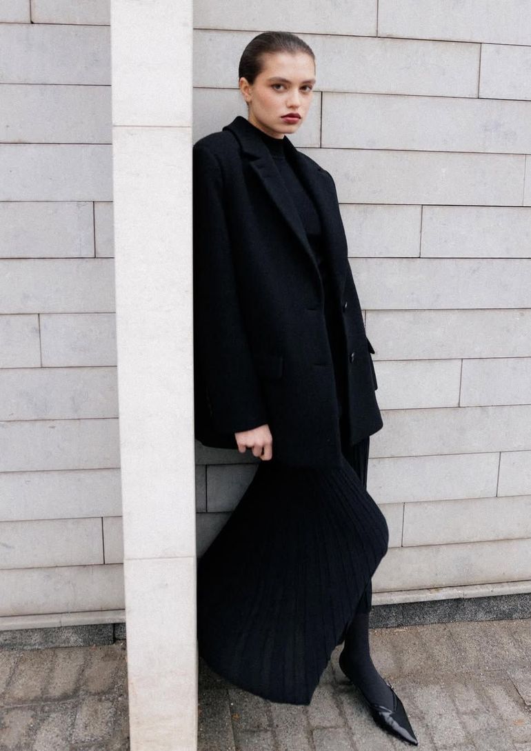 Jenia Konstantinova book photo