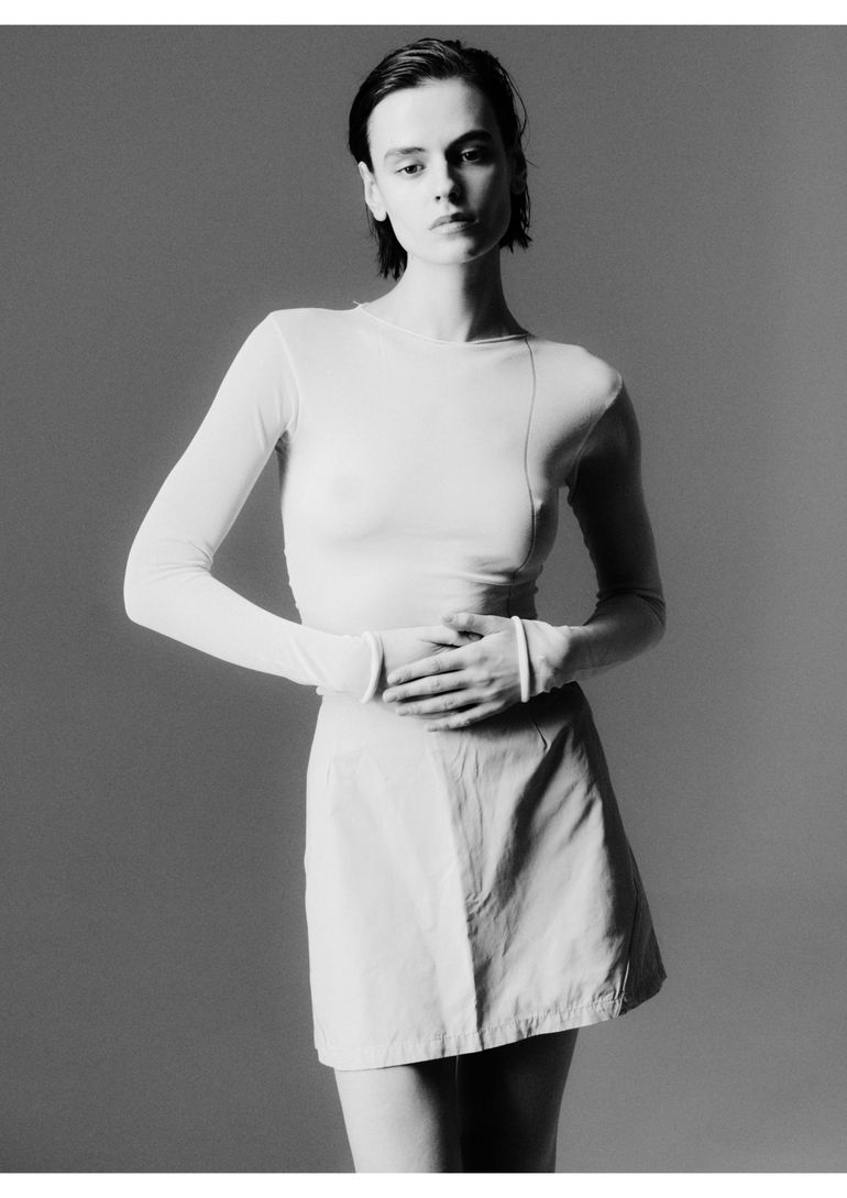 Dasha Plonas book photo