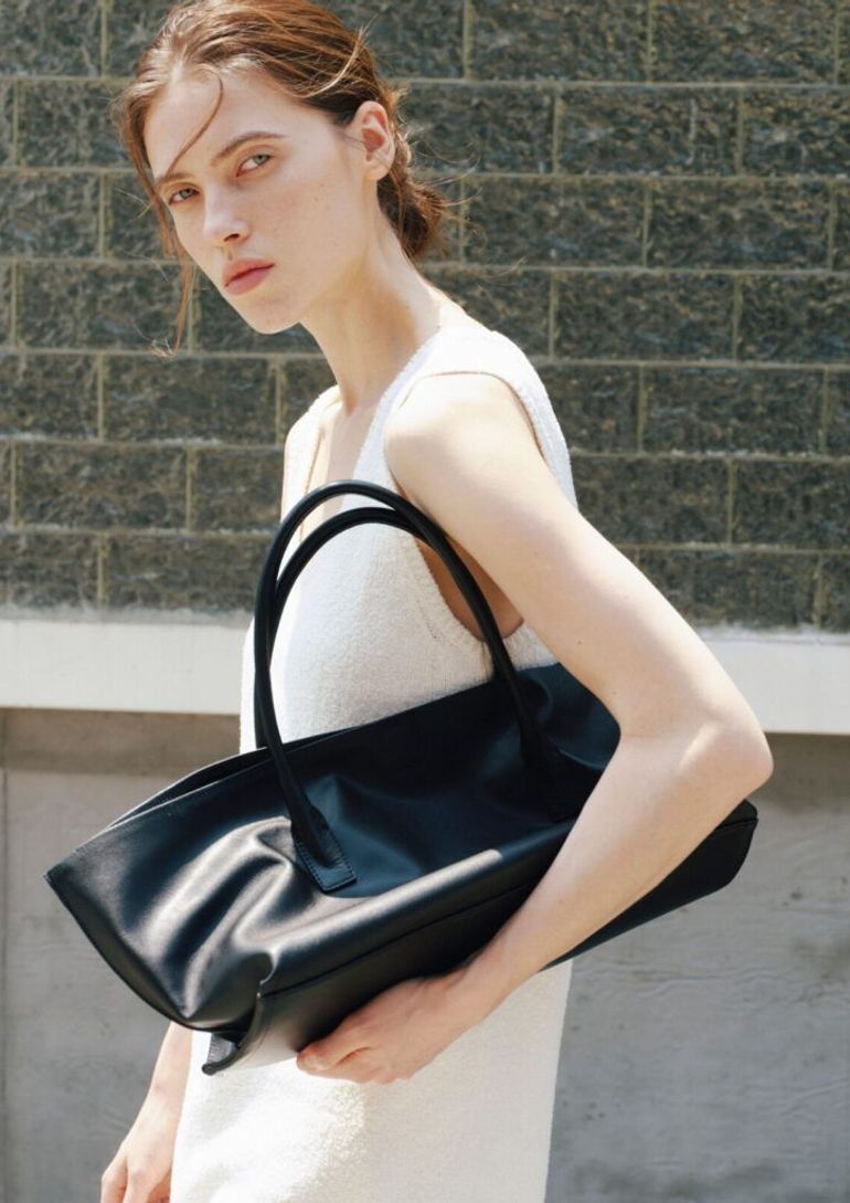 Sophie Zhuraviel book photo